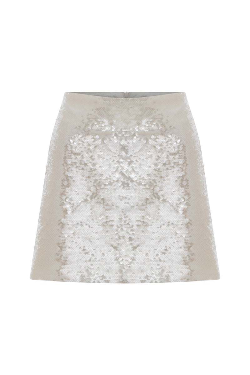 Nazlı Ceren cloud cream sequin A-line mini skirt, close-up showing shimmering sequins and flattering fit on a model.