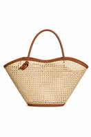 Camel-colored XL Cella Chair shoulder bag by Folklore The Label with sleek design and structured shape.