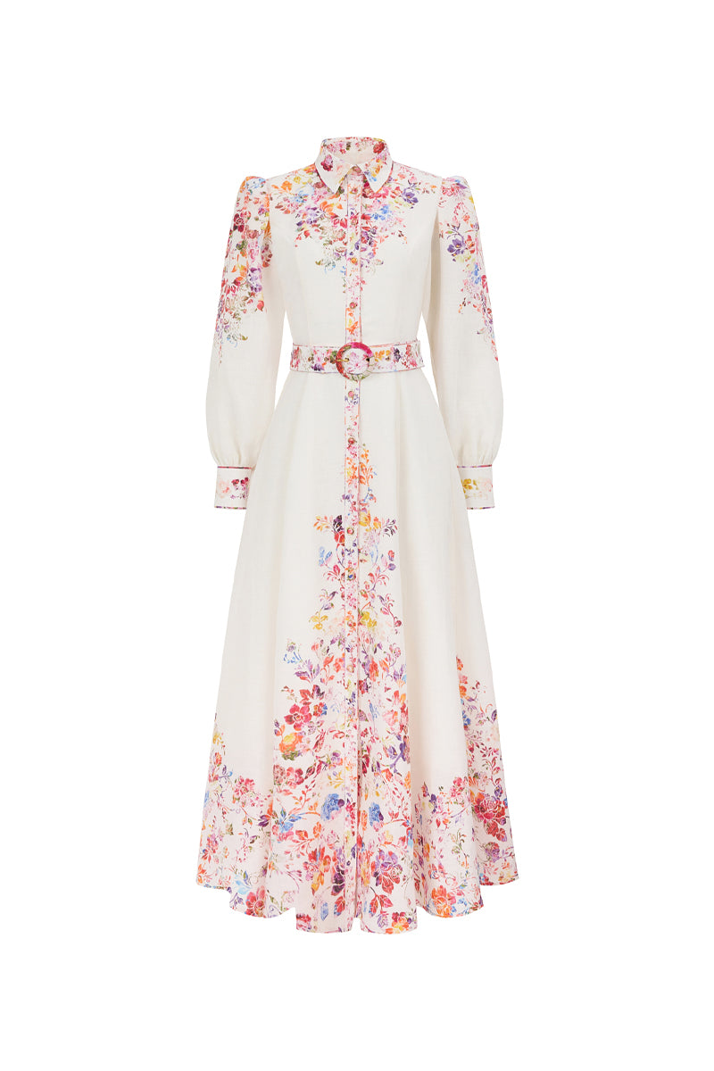 AISA Romia maxi dress with flowing fabric and floral pattern, perfect for summer or casual occasions.