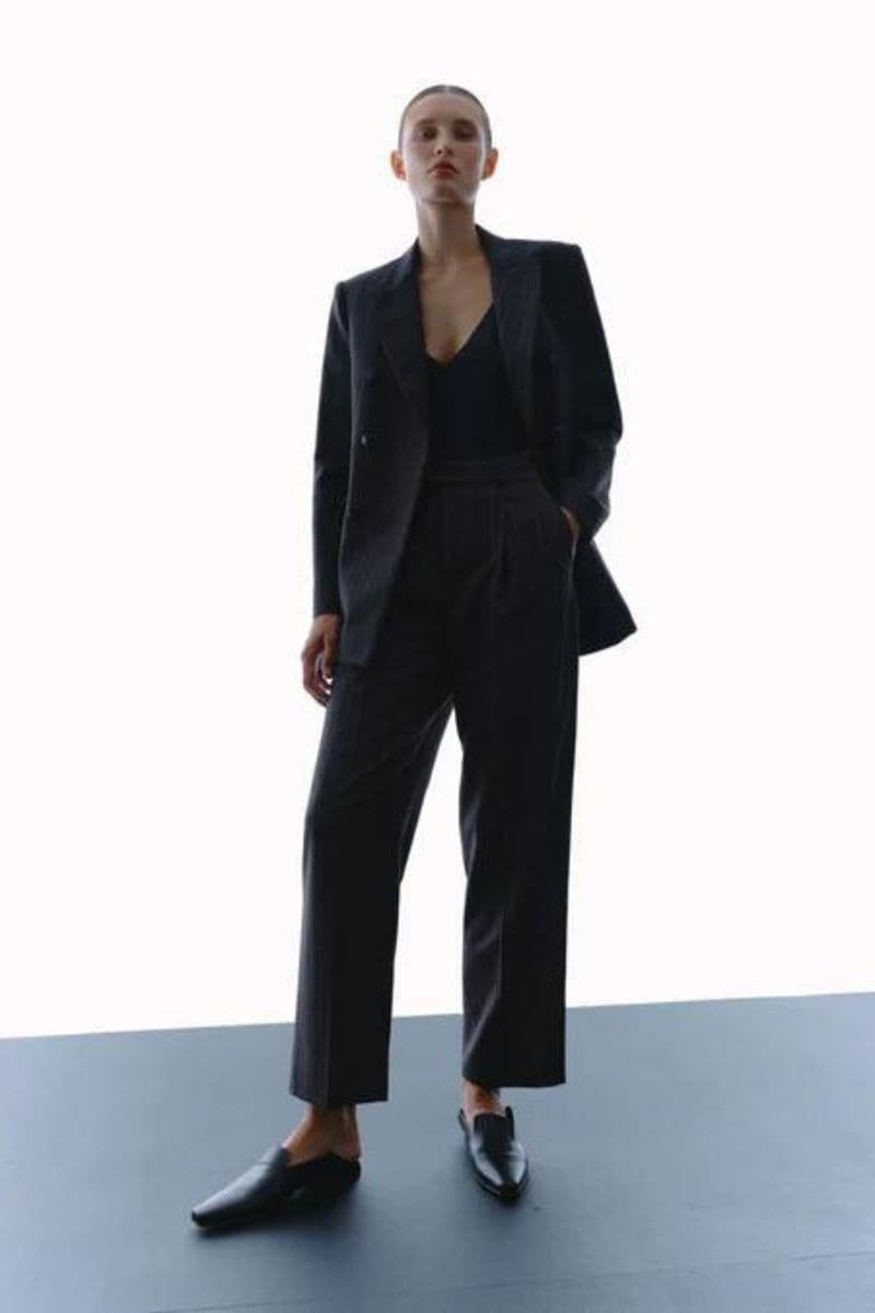 BROWN STRIPED PANTS | A.M.G. Brand | CULT MIA