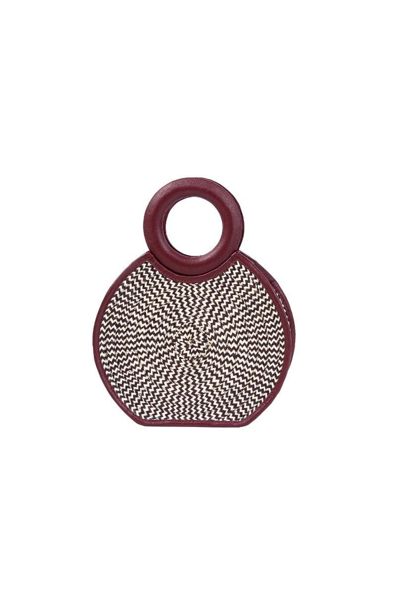 BURGUNDY ZENÚ LEATHER AND CAÑA FLECHA BAG | Adriana Castro | CULT MIA