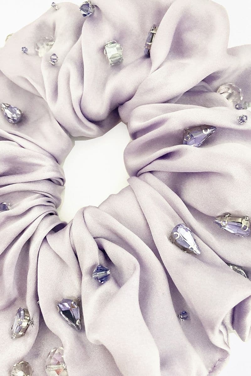 HARLOW EMBELLISHED OVERSIZED SILK SCRUNCHIE SET | Aethera | CULT MIA