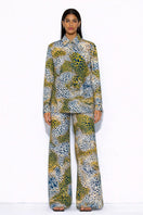 Amel Batita GIO MOUSSARD silk shirt paired with matching pants, stylish and elegant clothing for women.
