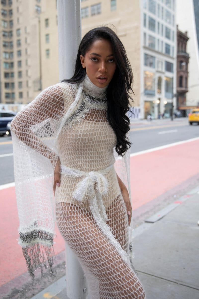 WHITE ROSE HANDMADE KNITTED MIDI DRESS | Andreeva | CULT MIA