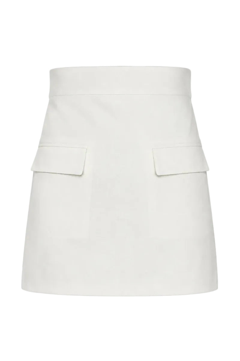 Izakova Atena mini skirt in off-white, stylish and fitted, shown in a close-up image highlighting the fabric and design details.