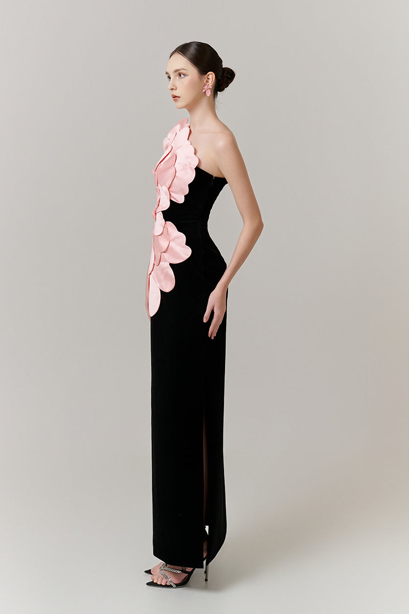 FLOWER APPLIQUE BODY MAXI DRESS - CULT MIA