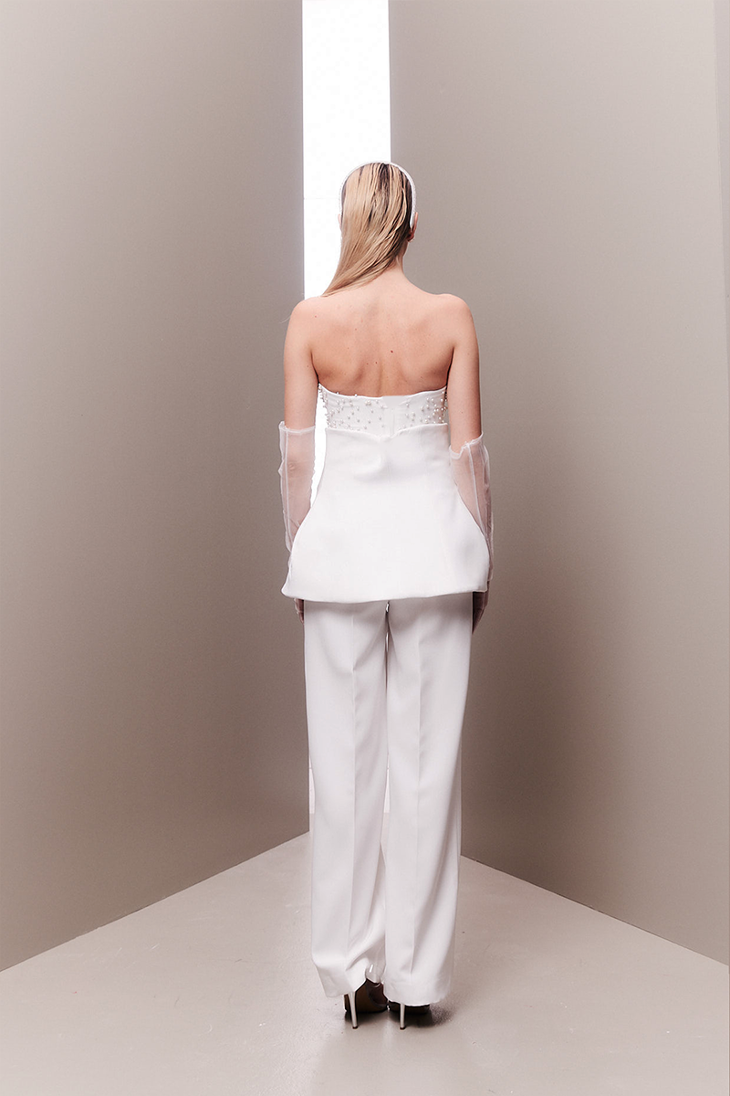 PEARL EMBELLISHED HOURGLASS BRIDAL THREE-PIECE SET - CULT MIA