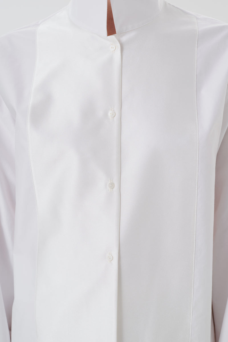 Close-up of the DELEGAN STILL LINE SHIRT showing fabric texture and detailed stitching on a stylish men's shirt.