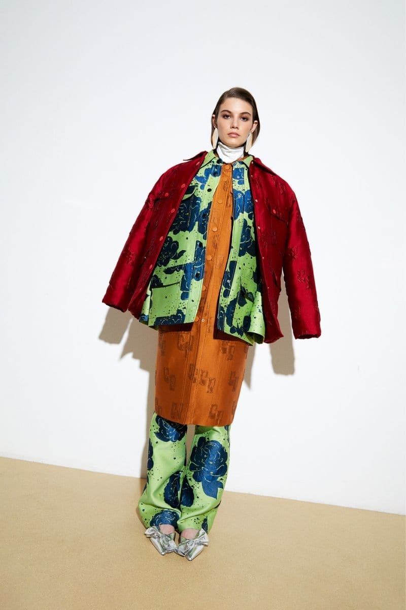 BROWN LOGO TRENCH COAT | Coloreve | CULT MIA