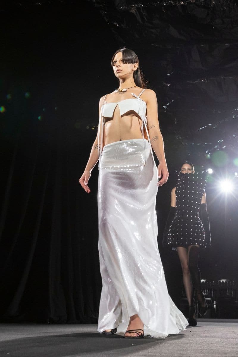 IVORY SEQUINS CROP TOP | Compte Spain | CULT MIA