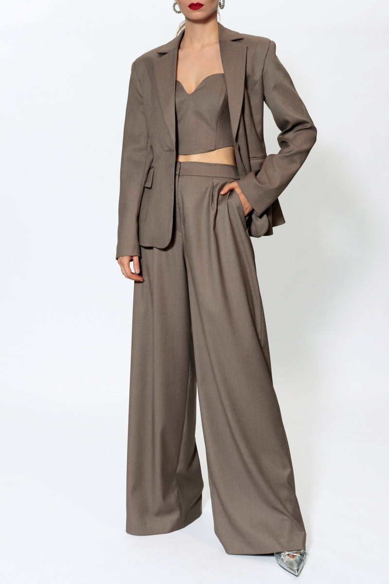 AGGI by Halewski Bonnie blazer in brown melange fabric, tailored fit, featuring lapel collar and stylish design.