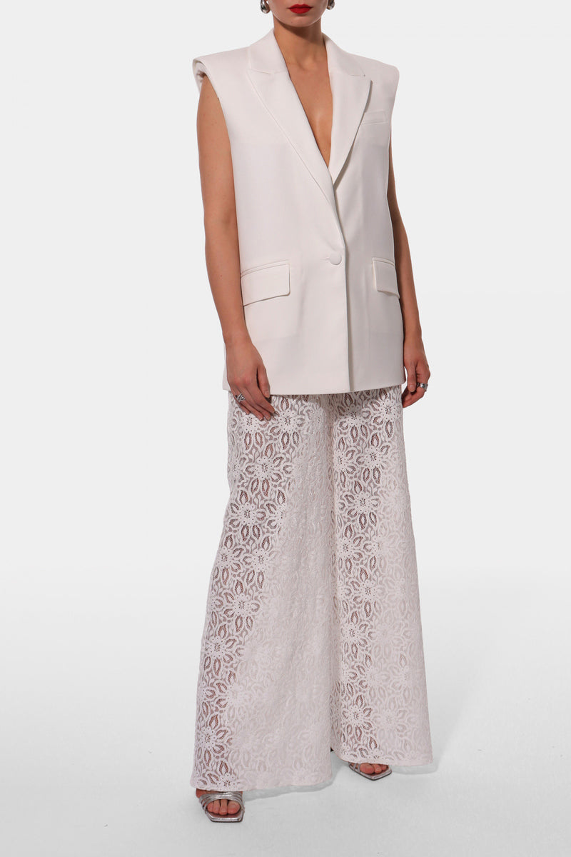 Off-white Ursula vest by AGGI by HALEWSKI, stylish sleeveless top with a modern design and clean lines.