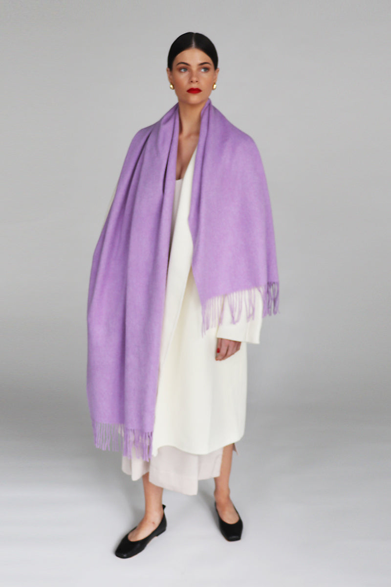 SERENE LAMBSWOOL SHAWL IN MAUVE - CULT MIA