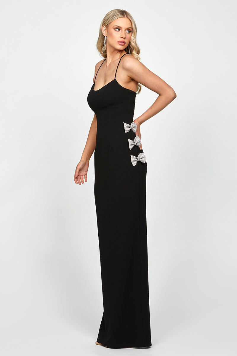 DERRY SCOOPED BOW GOWN IN BLACK - CULT MIA