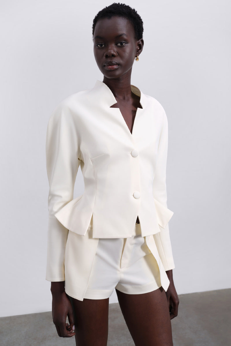 ELEN SCULPT BLAZER IN CREAM