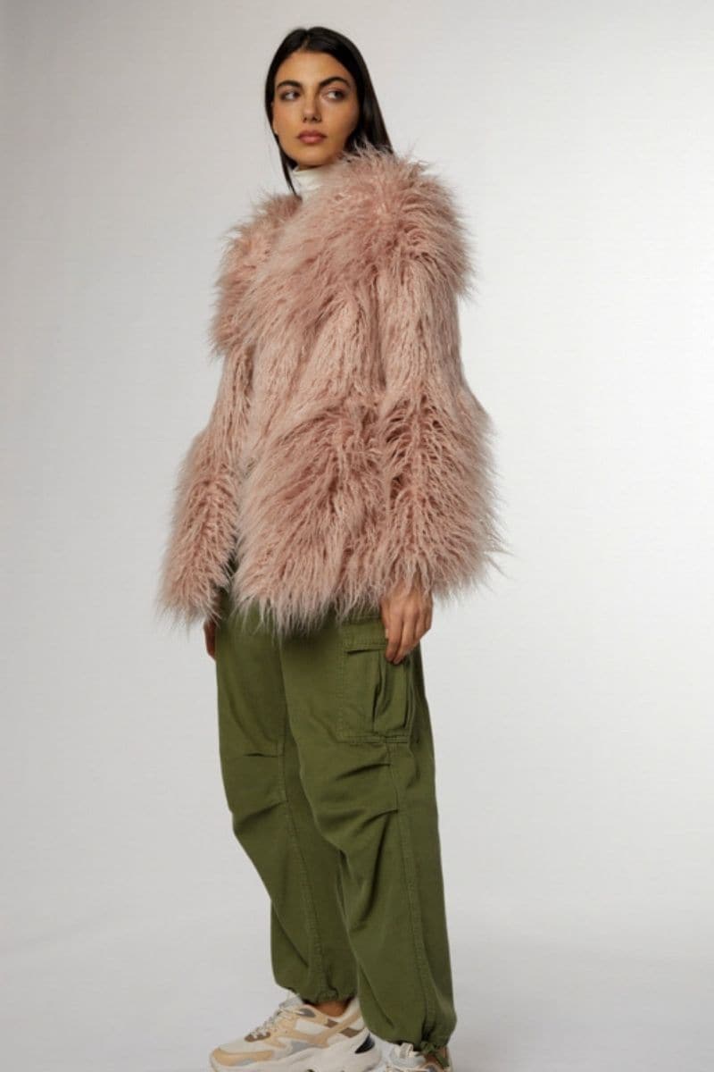 LIGHT PINK FAUX FUR JACKET | Fortini | CULT MIA