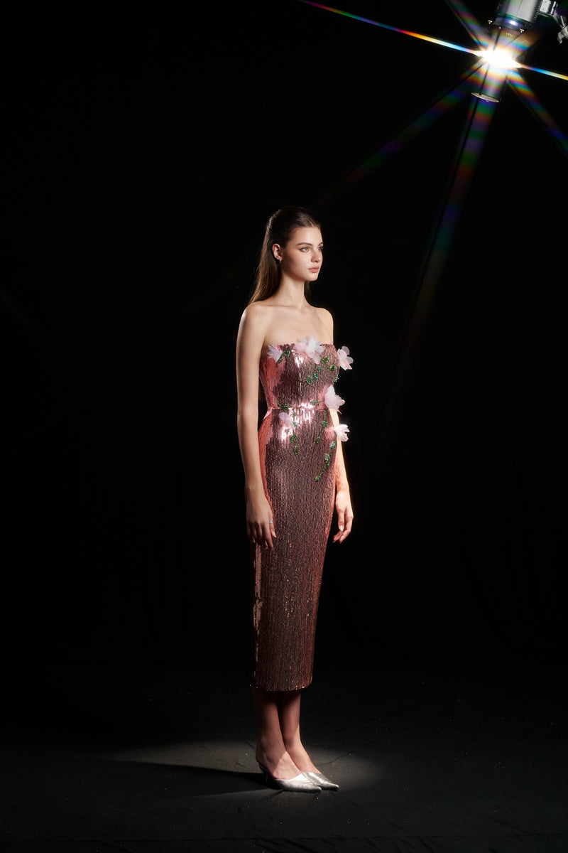 KIFLIN FLORAL SEQUIN STRAPLESS DRESS IN PURPLE PINK - CULT MIA