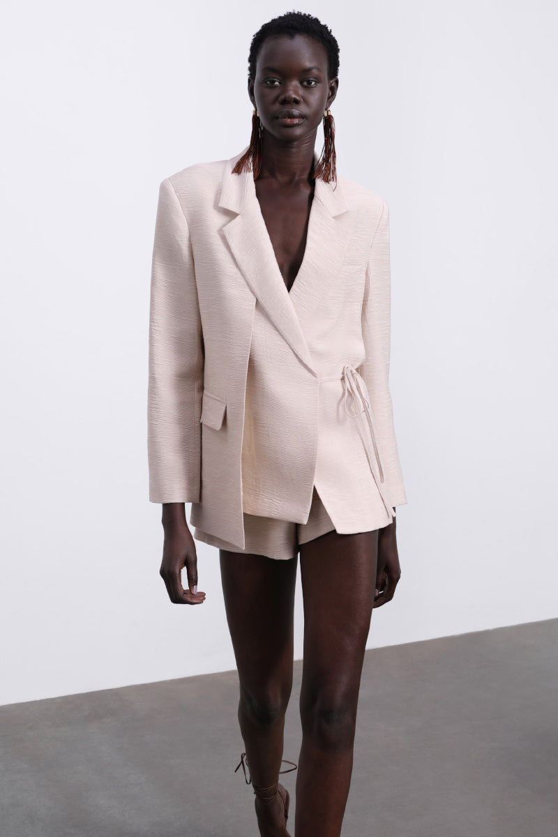 HELIA WRAP BLAZER IN STONE