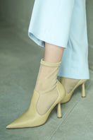House of Atana Anna wheat heeled boots, stylish ankle boots with a pointed toe and block heel in wheat color, EU size 35.