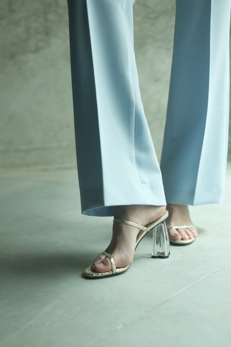 House of Atana Fiorellini gold glass mules sandals with crushed gold finish, EU size 35, stylish and elegant footwear.