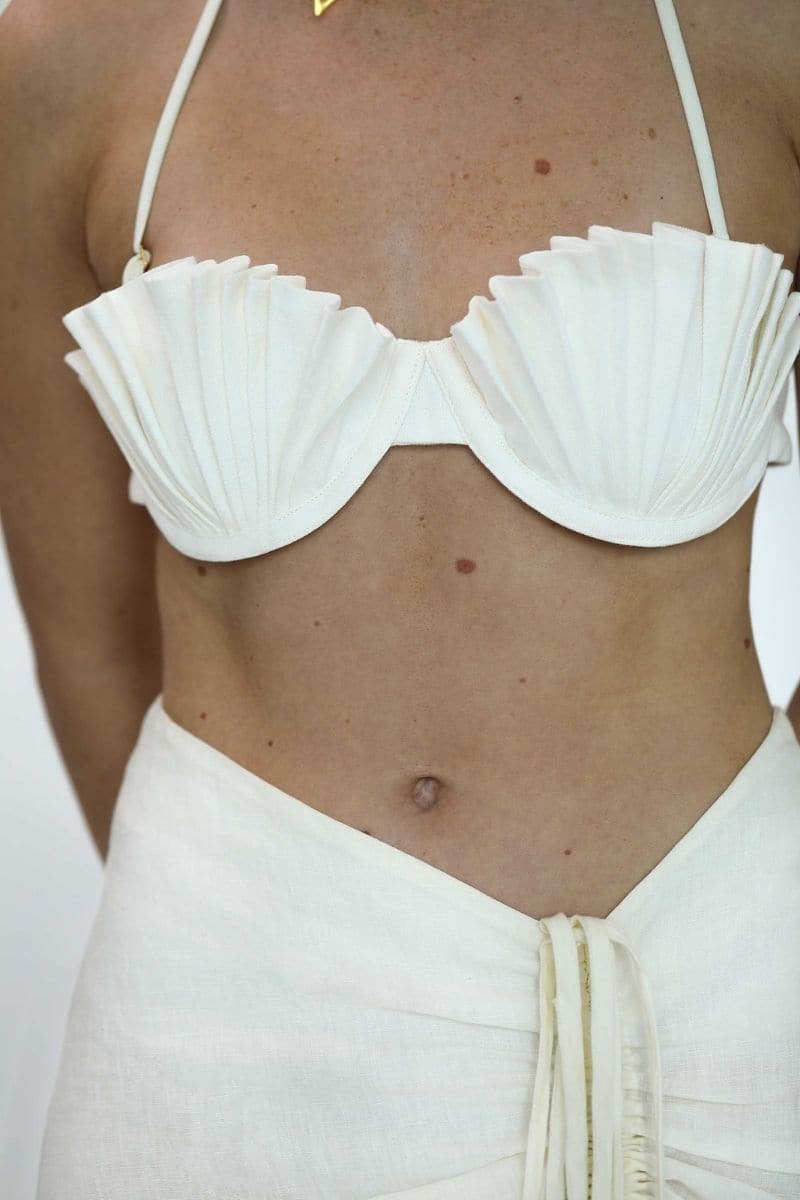 LINEN IVORY WHITE SHELL BRA TOP | Idáh | CULT MIA