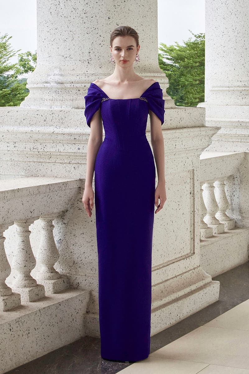 BUSTIER DRESS WITH OFF-SHOULDER SLEEVES | CULT MIA | I.H.F BUSTIER DRESS WITH OFF-SHOULDER SLEEVES | CULT MIA | I.H.F