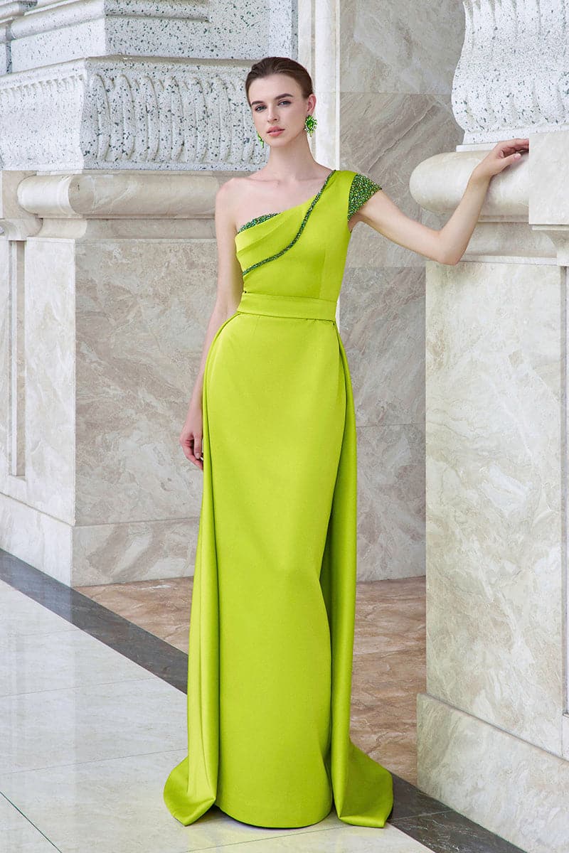 ONE-SHOULDER DRESS WITH ASYMMETRICAL BURST PLEATS | IHF | CULT MIA