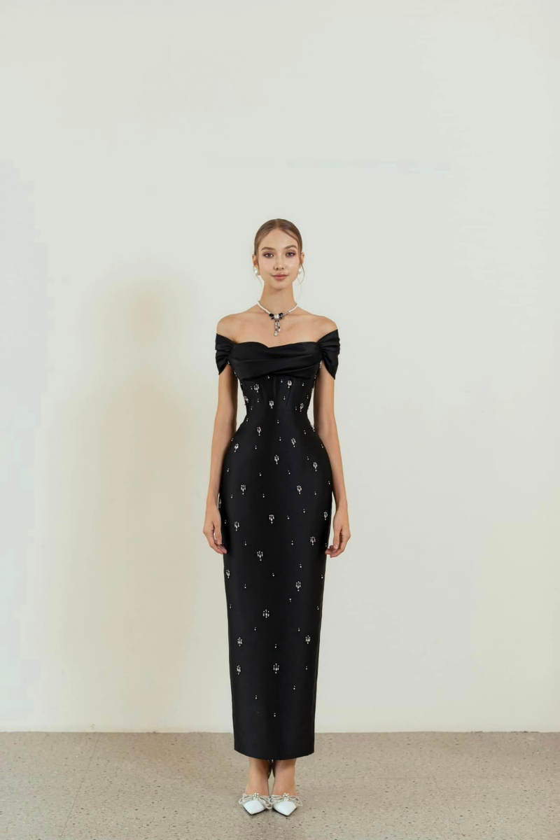 VIVIAN BLACK OFF-SHOULDER PENCIL MIDI DRESS | CULT MIA | HACCHIC COUTURE VIVIAN BLACK OFF-SHOULDER PENCIL MIDI DRESS | CULT MIA | HACCHIC COUTURE