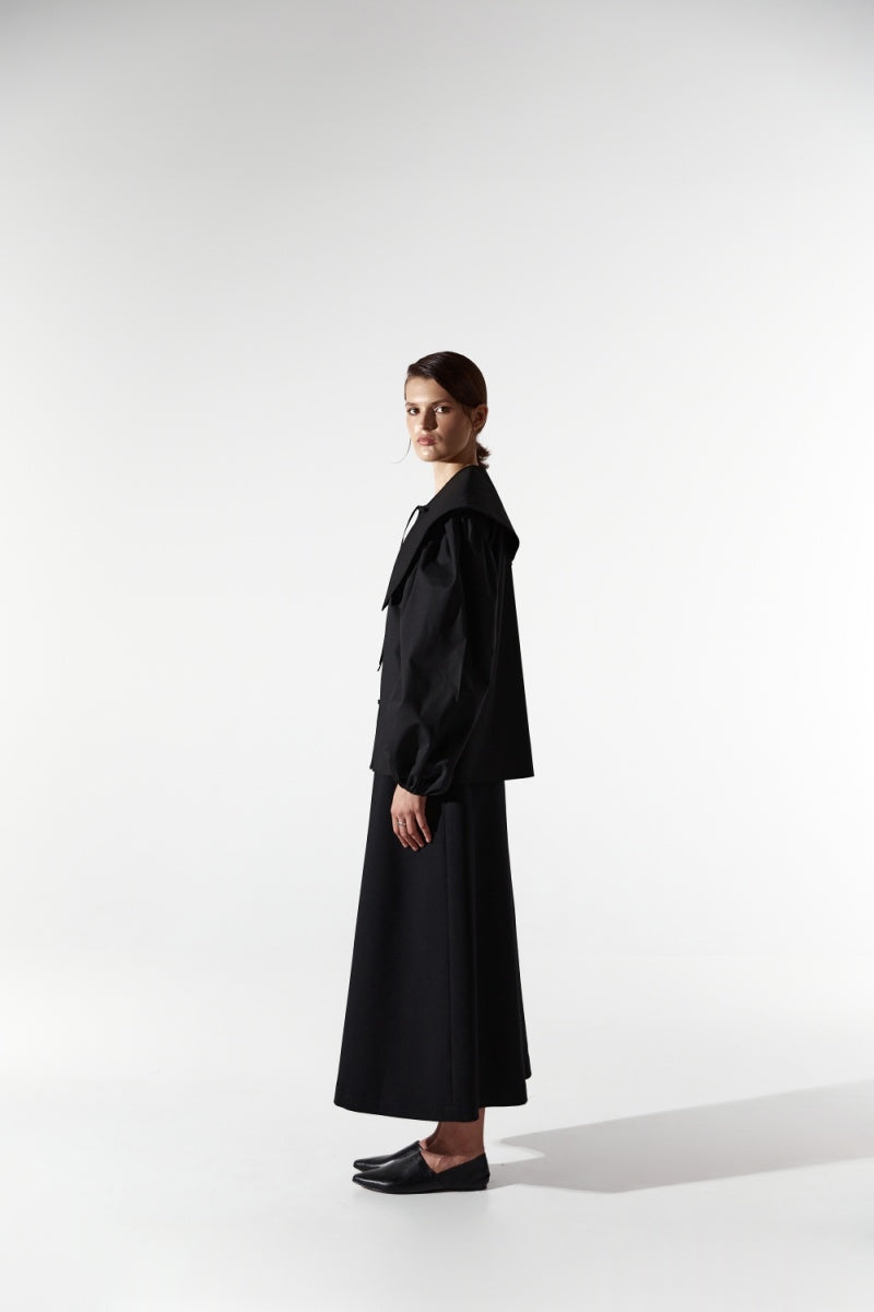 BLACK SHIRT WITH COLLAR - CULT MIA