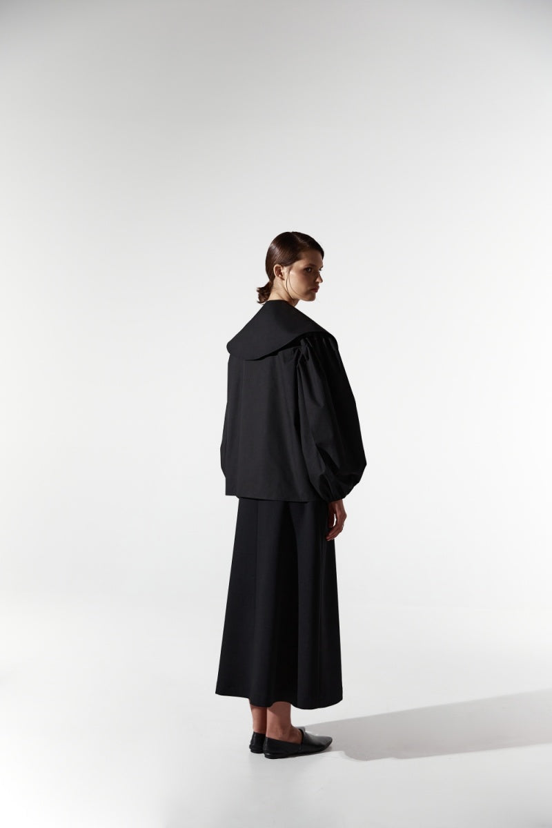 BLACK SHIRT WITH COLLAR - CULT MIA