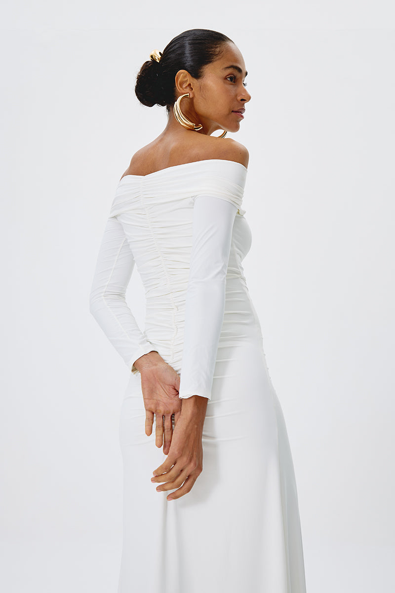 TREASURE DRESS IN OFF WHITE - CULT MIA