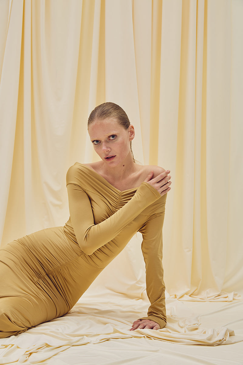 TREASURE DRESS IN GOLD - CULT MIA