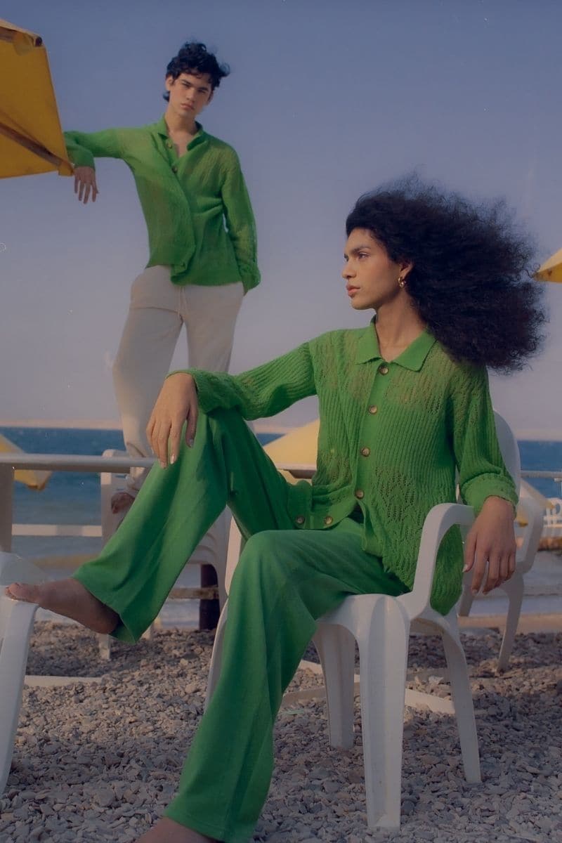 Green La Granni Aranita collared cardigan featuring a classic design, long sleeves, and button closure, perfect for casual wear.