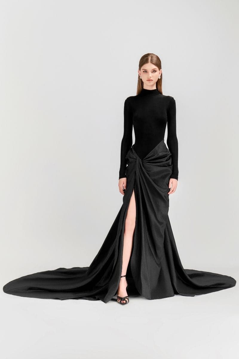 KELSEY TURTLENECK MAXI DRESS | CULT MIA | Le Thanh Hoa KELSEY TURTLENECK MAXI DRESS | CULT MIA | Le Thanh Hoa