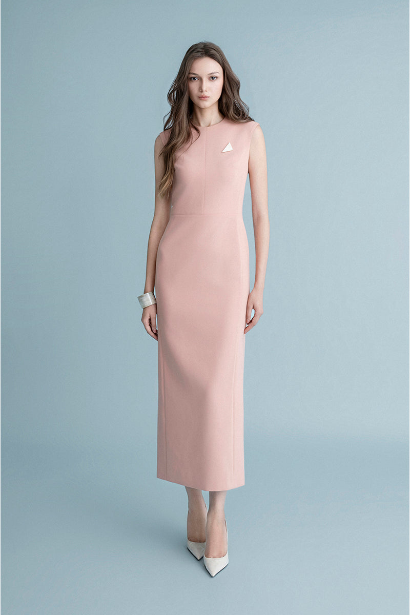 Pink Duisburg dress by Lekieu, a stylish midi dress featuring a flowy silhouette and elegant design.
