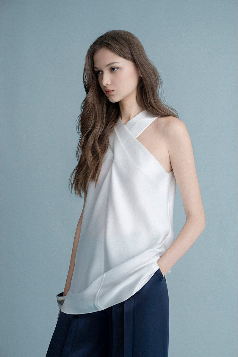 White Bochum shirt by Lekieu, featuring a classic design with a tailored fit and subtle branding details.