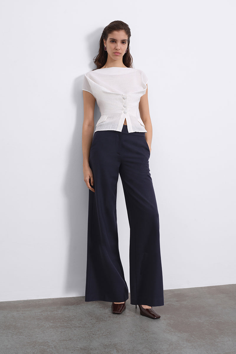 LIORA CROSSLINE TOP IN WHITE