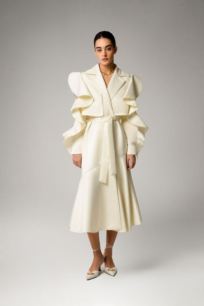 Liya IVORY TRENCH COAT | Cult Mia Liya IVORY TRENCH COAT | Cult Mia