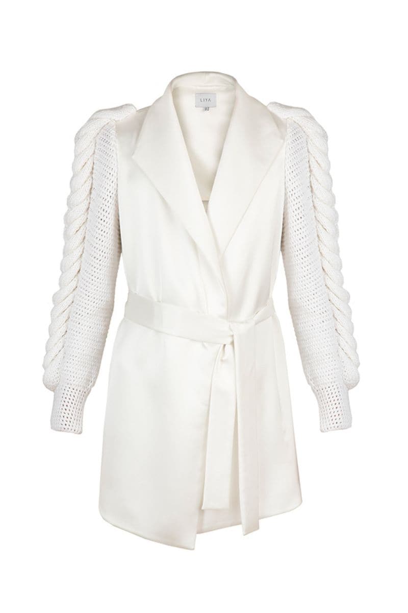 WHITE SUMMER BREEZE KNITTED SLEEVES JACKET | Liya | CULT MIA