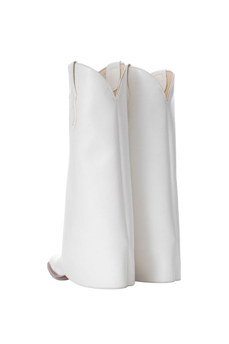 WHITE BASIC COWBOY BOOTS | CULT MIA | Lorena Saravia WHITE BASIC COWBOY BOOTS | CULT MIA | Lorena Saravia