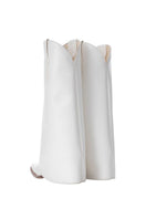 White basic cowboy boots by Lorena Saravia featuring classic design and ankle-high style, shown in a front view.