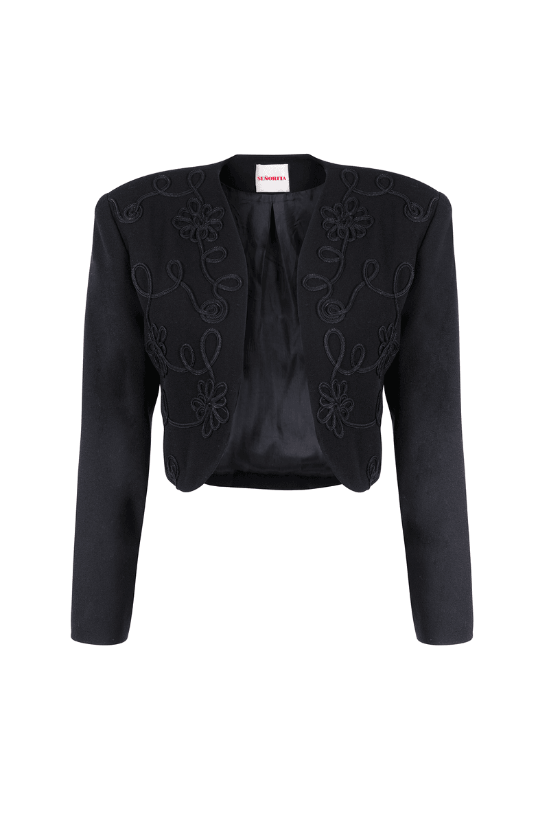 Señorita black blazer jacket labeled Maria, tailored fit with lapel collar and long sleeves, stylish women's blazer for formal or casual wear.