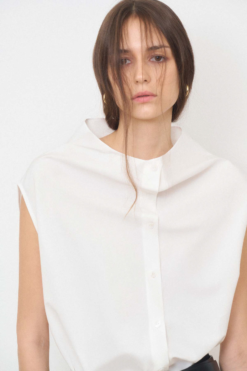 COLLARLESS WHITE SHIRTS - CULT MIA