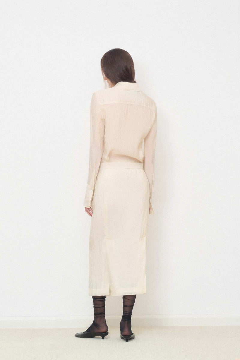 FITTED SHIRT IN GOLD - CULT MIA