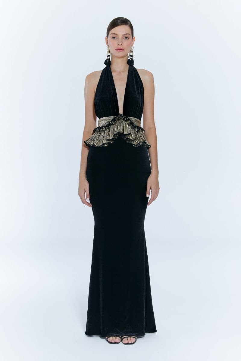 SAVOY V-NECK FISHTAIL GOWN | Nur Karaata | CULT MIA