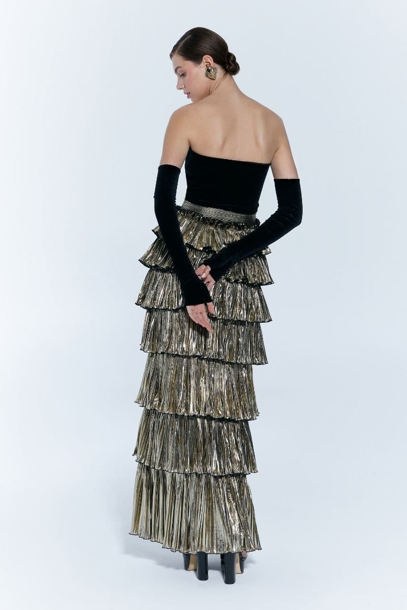 VERSAILLES STRAPLESS RUFFLE TIERED GOWN | Nur Karaata | CULT MIA