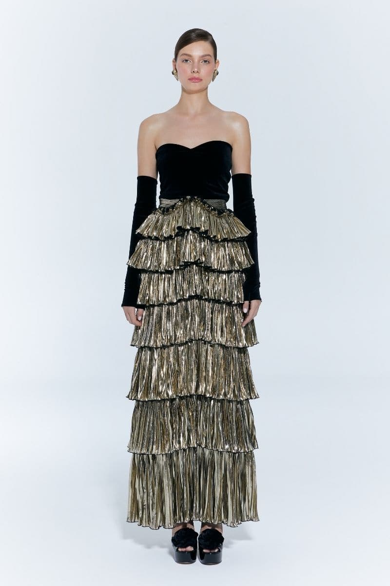 VERSAILLES STRAPLESS RUFFLE TIERED GOWN | Nur Karaata | CULT MIA