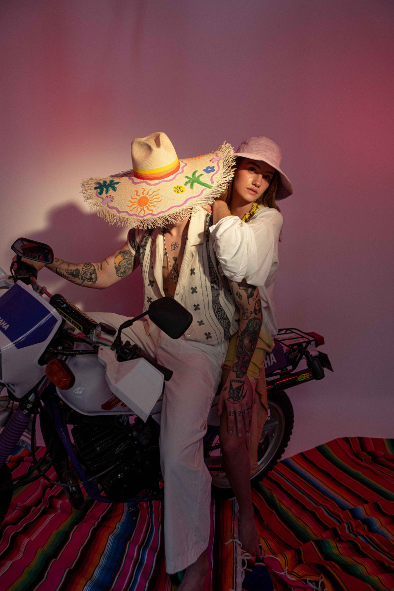 Pájara Pinta New World Hat in multi-color, stylish hat with wide brim, one size fits most, perfect for sun protection.