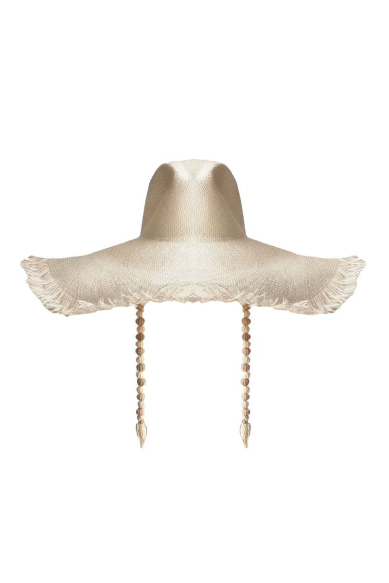 Pájara Pinta Venus Iraca Palm Sun Hat in natural white, wide-brimmed hat made from iraca palm for sun protection and style.