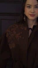 MANTEAU DÉTAIL ROSE MOCCHA